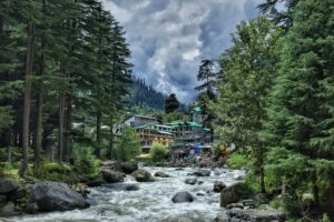 Top 6 Destinations to Explore This Summer